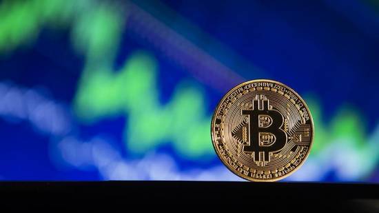 Bitcoin falls to $29K again in weak trading