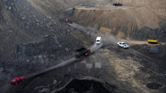 Mexico races against time to rescue workers from flooded coal mine