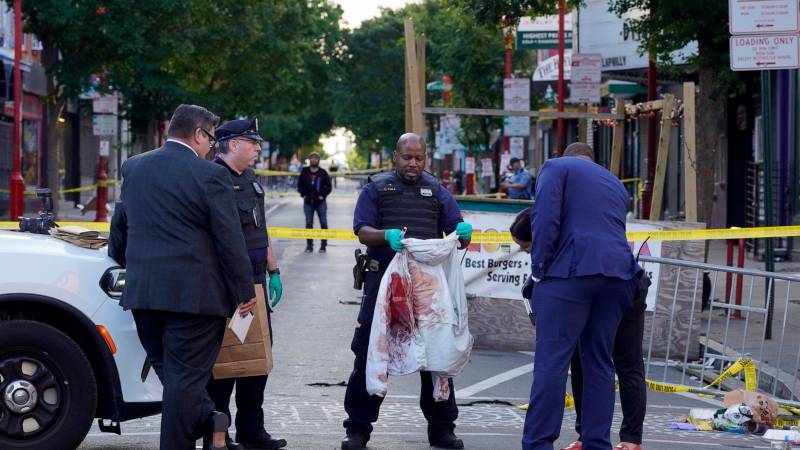 3 dead, 11 others wounded in Philadelphia shooting
