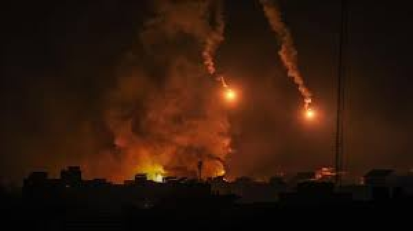 Simultaneous Israeli Air Attacks Target Gaza Hospitals