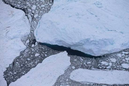 Glacier twice the size of Manhattan breaks off the Arctic&#039;s largest ice shelf