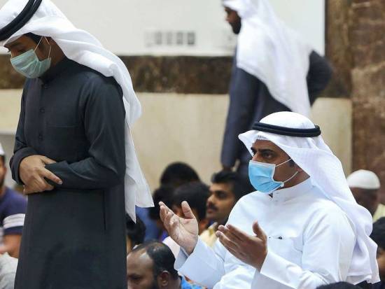 Kuwait bans women from praying in mosques during Ramadan