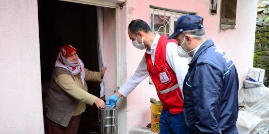 &#039;Turkey continues giving helping hand to needy&#039;