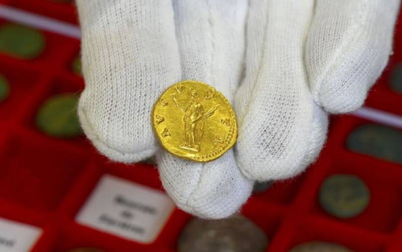 French customs seize &#039;priceless haul&#039; of Roman coins and artefacts man claimed he &#039;found in garden&#039;