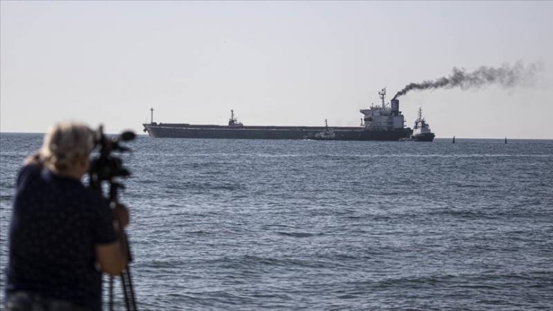 3 more ships leave Ukraine with grain to feed world: Türkiye