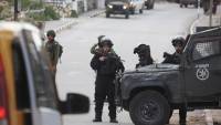 Zionist forces injure 3 Palestinian protesters