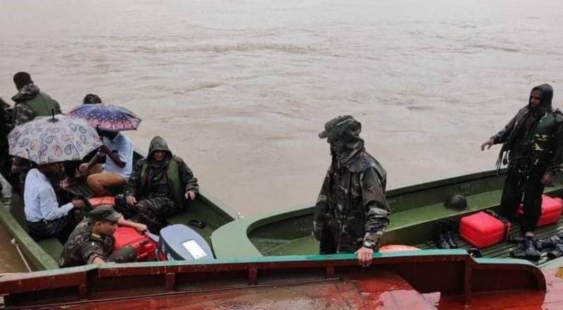 Massive floods maroon more than 1 million people in Bangladesh's northeastern region
