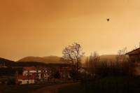 Dust clouds from Middle East loom over Turkey