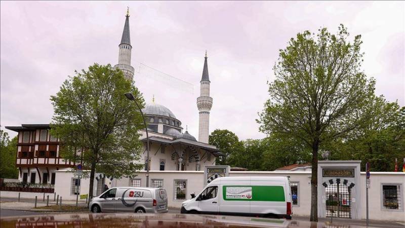 German far-right party opposes mosque’s call to prayer in Cologne