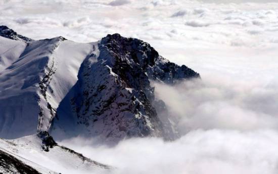 At least 11 climbers dead in blizzards and avalanche on Iranian mountain