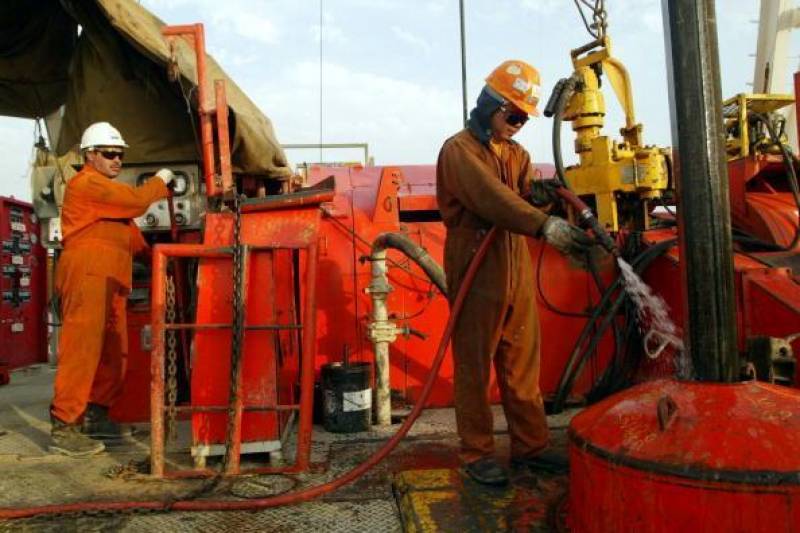 Kuwait oil price down $4.26 to $114.98 pb