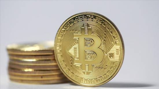 Bitcoin down 7% with high US inflation, Fed fears