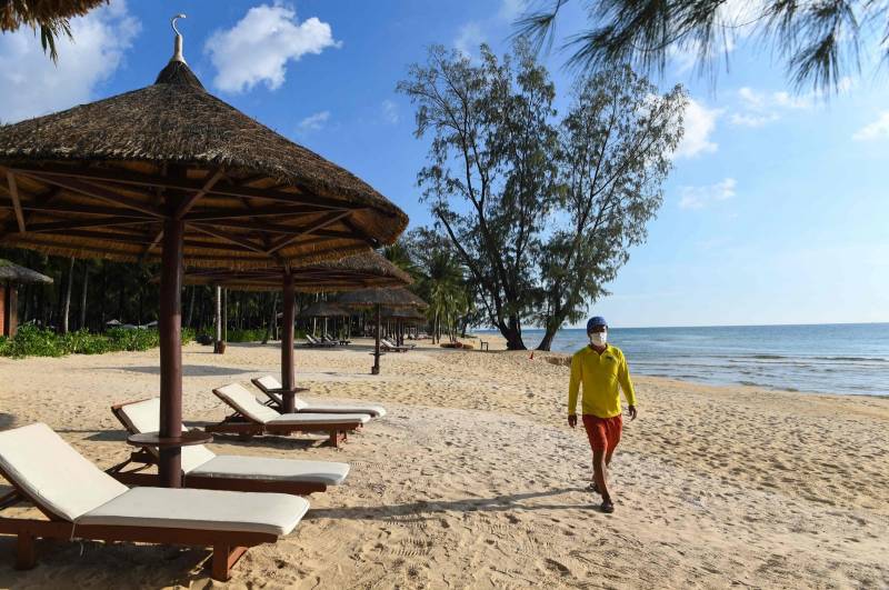 Vietnam&#039;s resort island welcomes first tourists after nearly 2 years