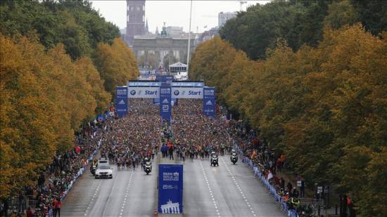 Adola, Gebreslase win in Berlin Marathon 2021