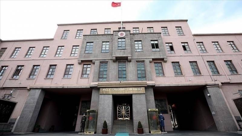 Türkiye establishes ‘red line’ diplomacy to solve grain crisis caused by Russian war on Ukraine: Defense Ministry