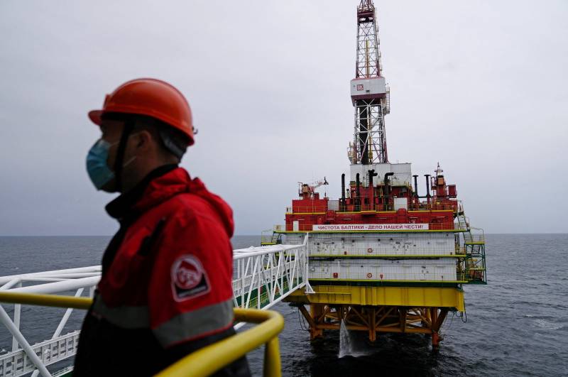 China May oil imports from Russia soar to record