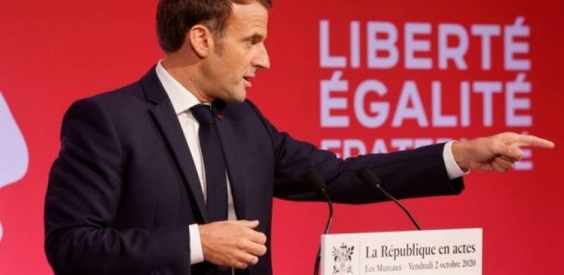 Mosques warn Emmanuel Macron against “deleterious escalation” targeting Muslims